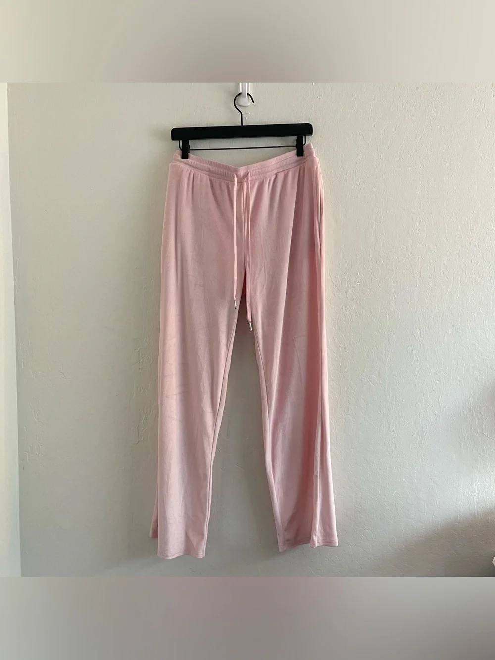 Juicy Couture Baby Pink Juicy Rhinestone Back Velour Pull On Pants Womens Large - Picture 1 of 8